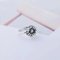 Oxidised s925 sterling silver daisy ring