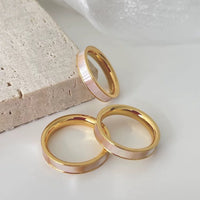 Mother of pearl titanium Steel ring in gold