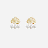 Little cloud with pearl rain drops in gold tone