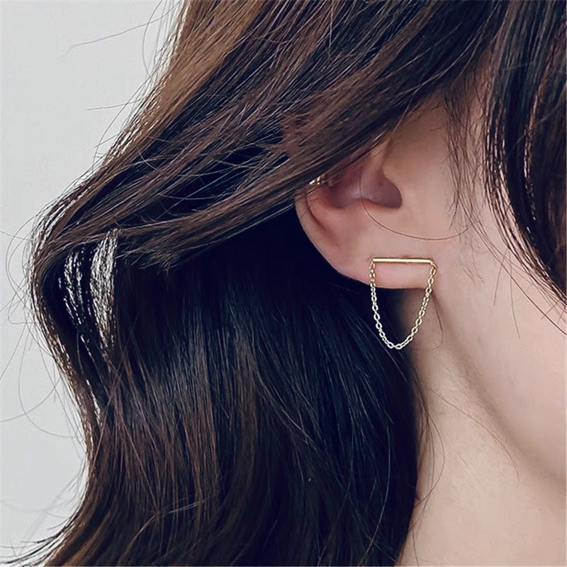 Classy gold chain bar earrings