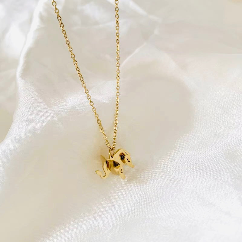 Elephant pendant necklace