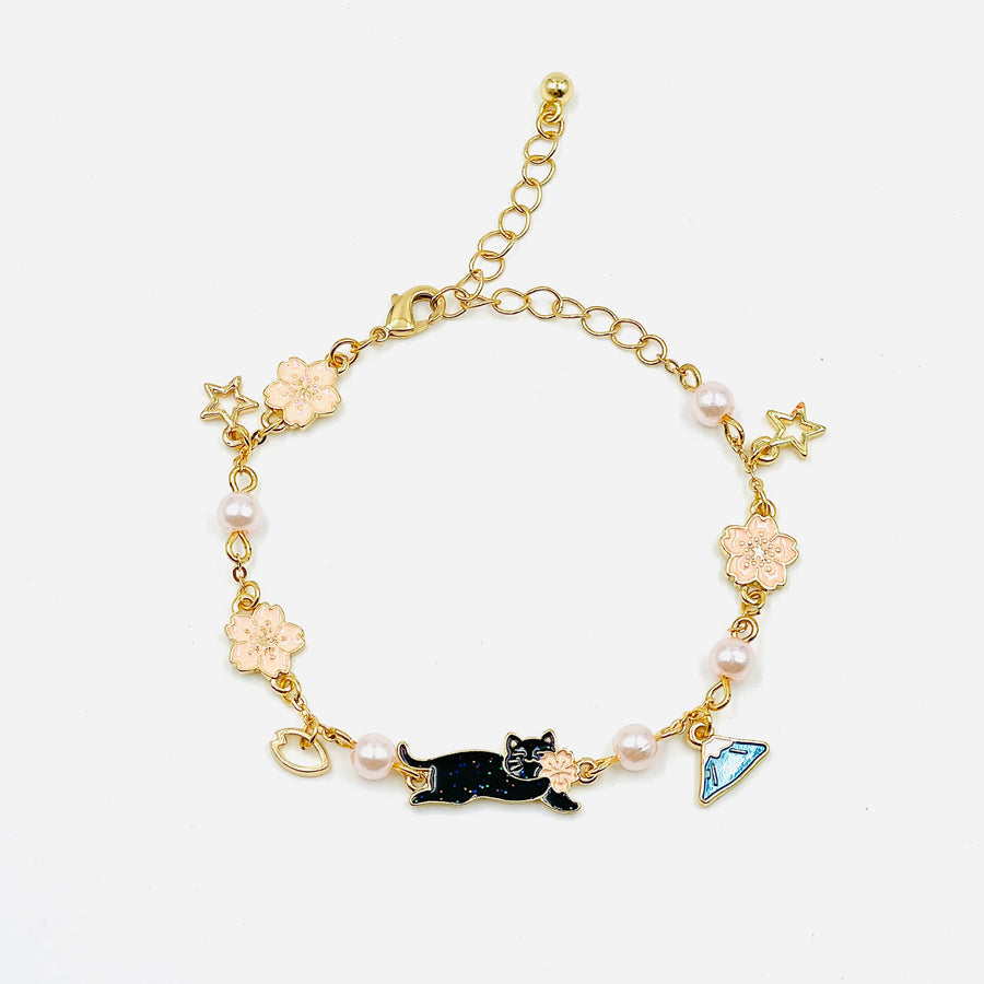 Mt. Fuji & cat charm bracelet