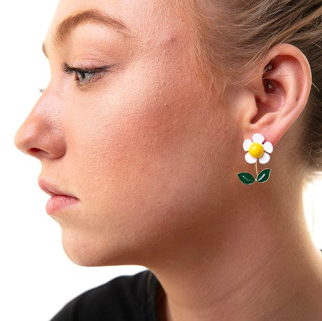 Retro Daisy Earrings