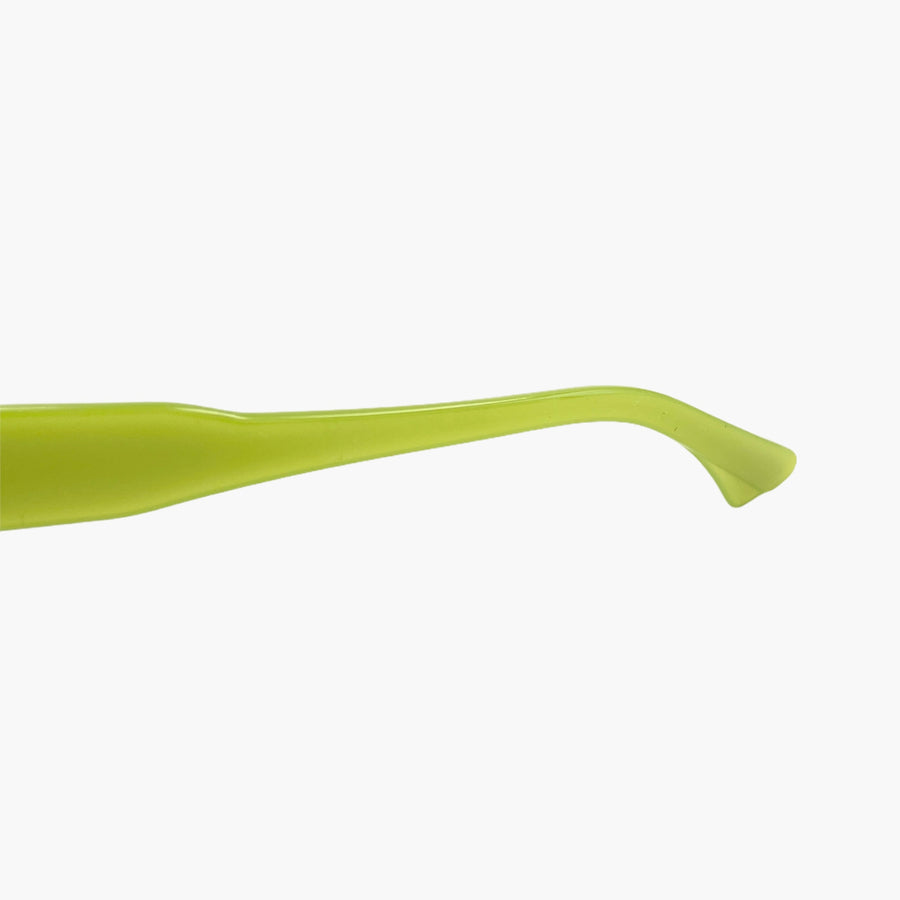 oversized slim cat eye sunglasses in lime green